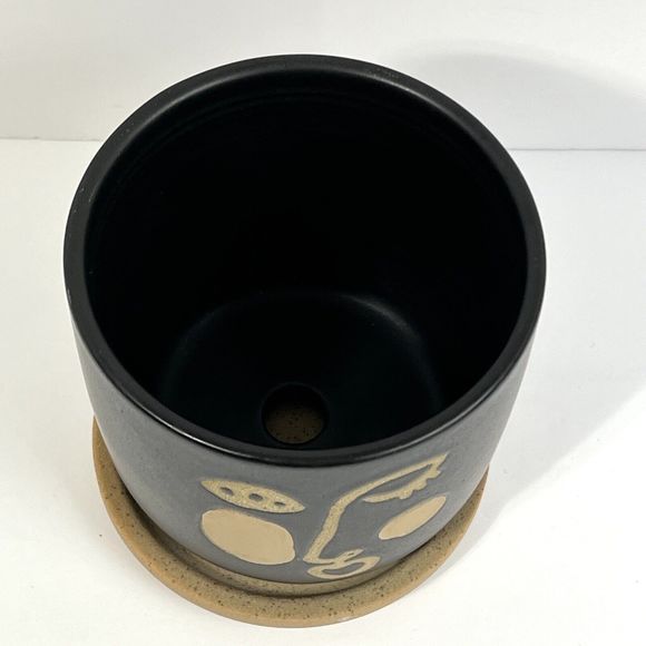 FACE Planter With Rosy Cheek Ceramic 4.5" Matte Black Flower Pot DRAINAGE Saucer - Picture 11 of 13